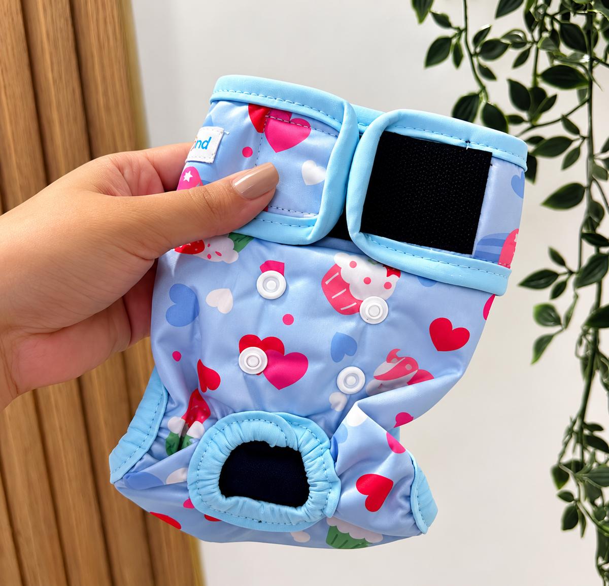 Pañal mascotas talla XS color celeste de postre y corazones